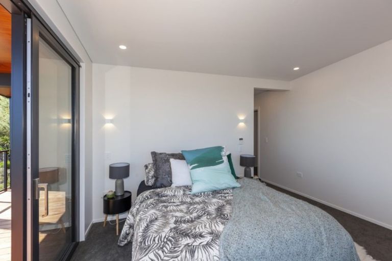 Photo of property in 101 Kakariki Grove, Waikanae, 5036