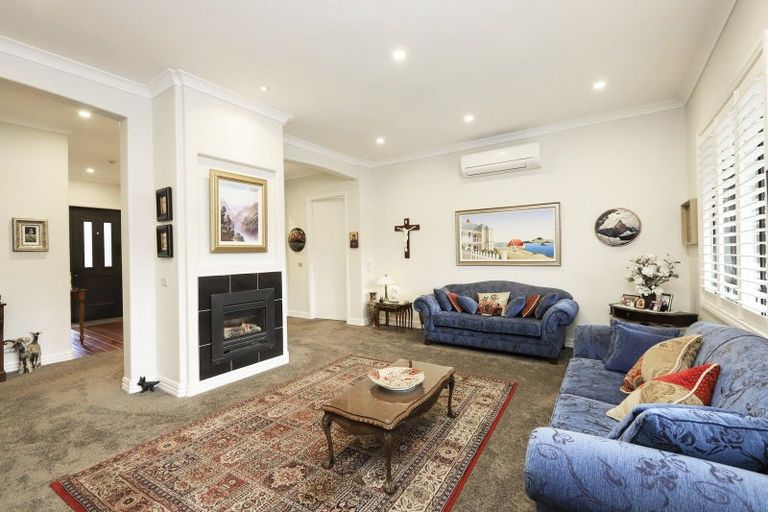 Photo of property in 16 Hunter Drive, Awatoto, Napier, 4110