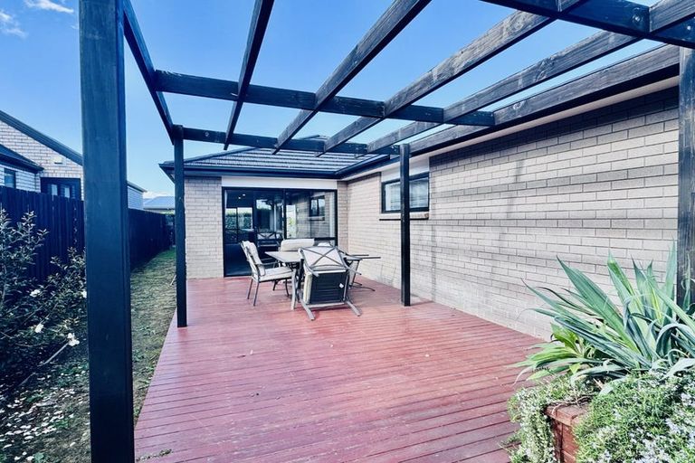 Photo of property in 5 Cable Lane, Halswell, Christchurch, 8025