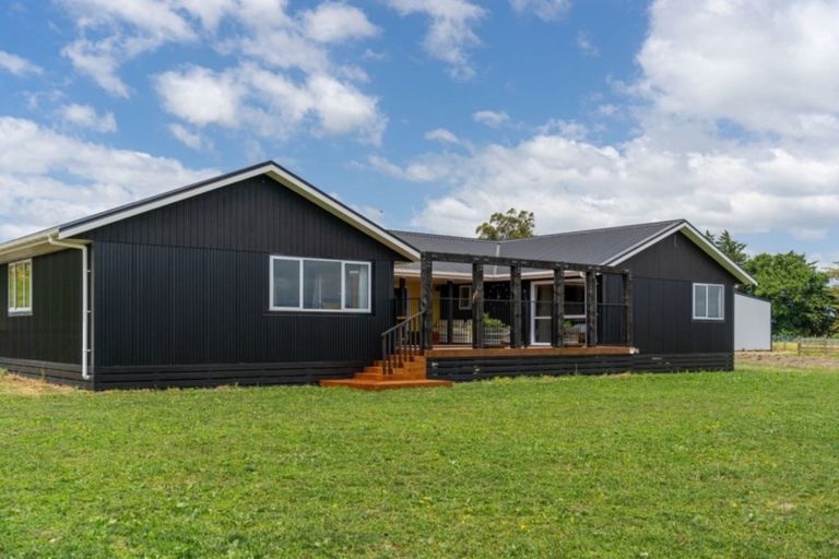 Photo of property in 166 Dorset Road, East Taratahi, Carterton, 5792