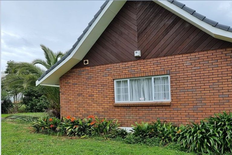 Photo of property in 357 Henderson Valley Road, Henderson Valley, Auckland, 0612