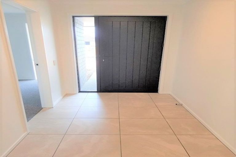 Photo of property in 64 Tradewinds Drive, Whitby, Porirua, 5024