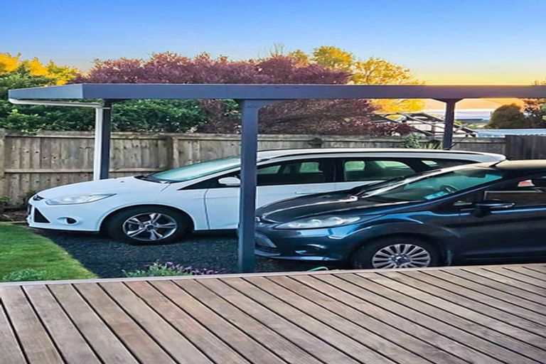 Photo of property in 5a Patiki Place, Diamond Harbour,  8971