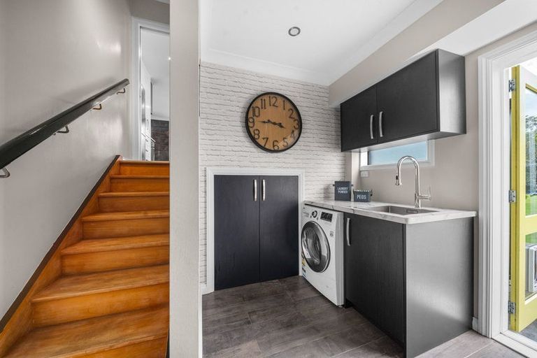 Photo of property in 15-17 Malcolm Street, Martinborough, 5711