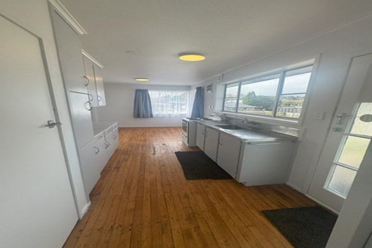 Photo of property in 1/9c Jellicoe Road, Manurewa, Auckland, 2102
