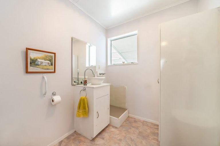 Photo of property in 16a Stephen Street, Trentham, Upper Hutt, 5018