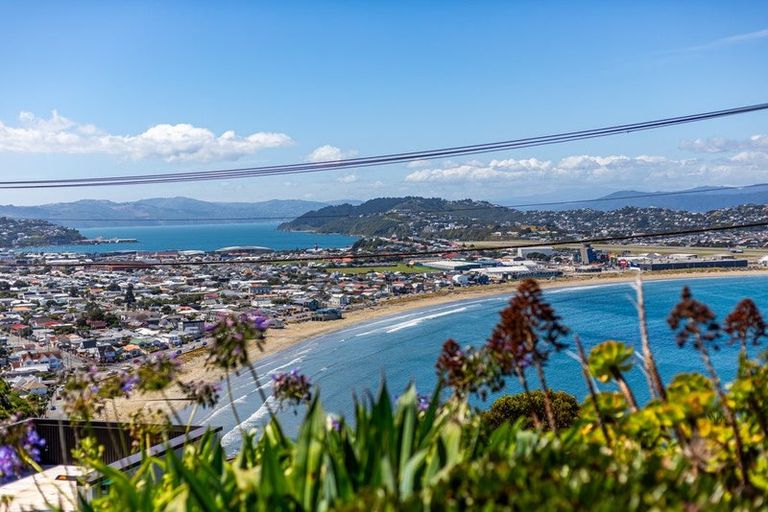 Photo of property in 56 View Road, Houghton Bay, Wellington, 6023