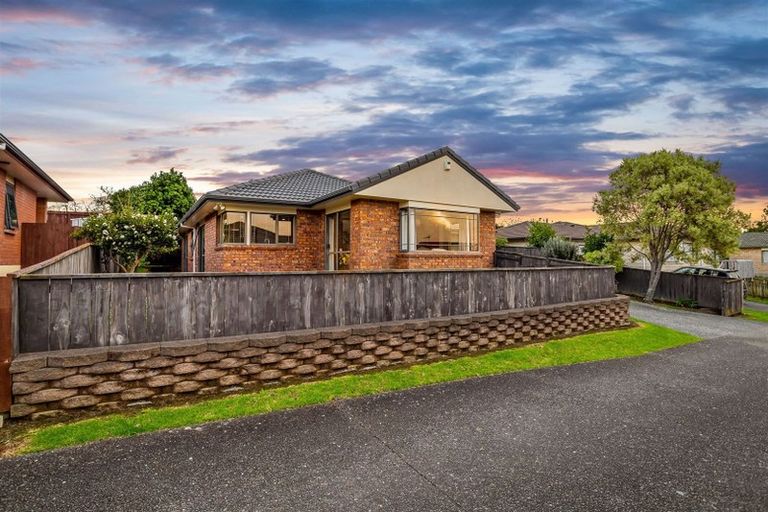 Photo of property in 20 Northridge Terrace, Massey, Auckland, 0614