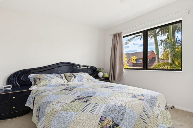 Photo of property in 160d Hill Road, Manurewa, Auckland, 2105