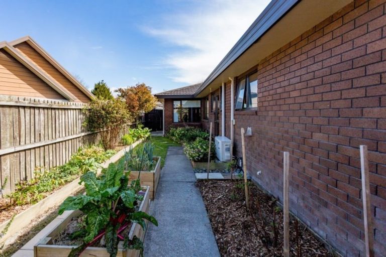 Photo of property in 63 Kedleston Drive, Avonhead, Christchurch, 8042