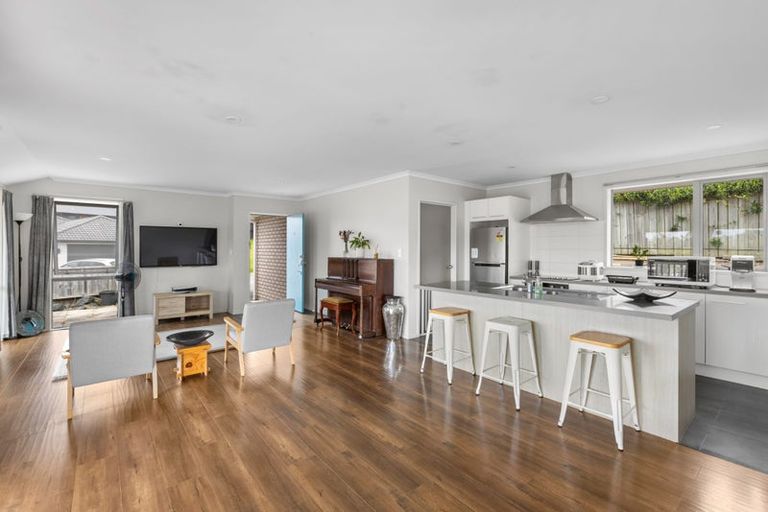 Photo of property in 28 Astrid Lane, Wellsford, 0900