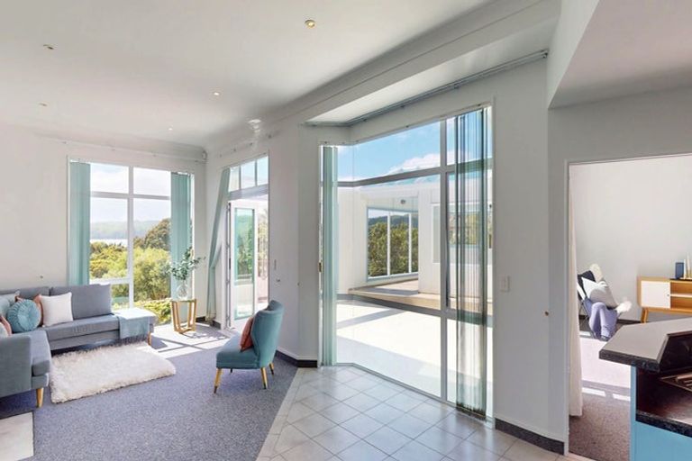 Photo of property in 39 Lanyon Place, Whitby, Porirua, 5024
