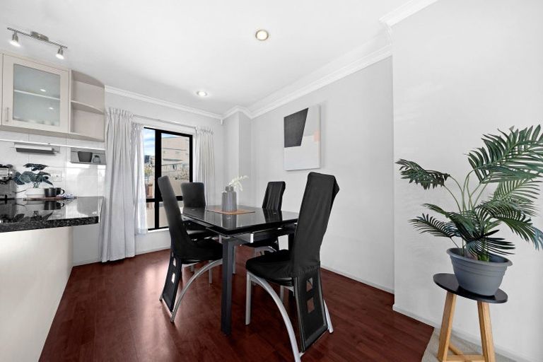 Photo of property in 42 Arrowsmith Drive, Flat Bush, Auckland, 2019
