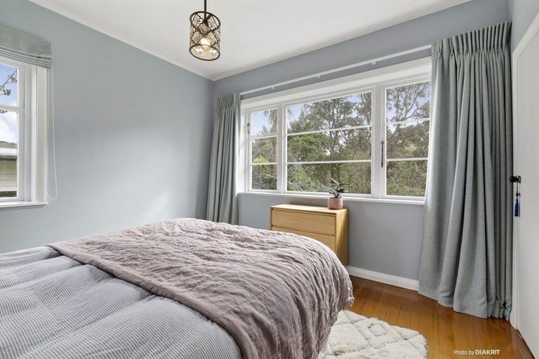 Photo of property in 9 Kaihuia Terrace, Northland, Wellington, 6012