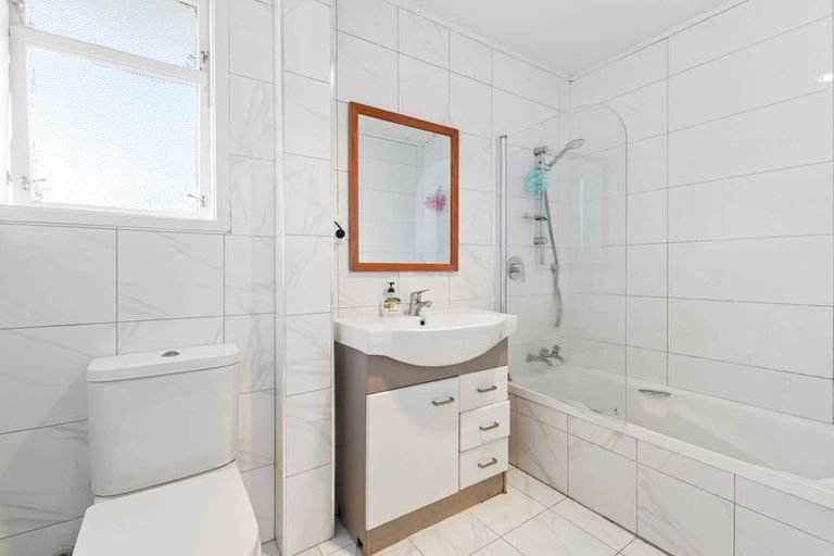 Photo of property in 13 Kirkella Crescent, Mangere East, Auckland, 2024