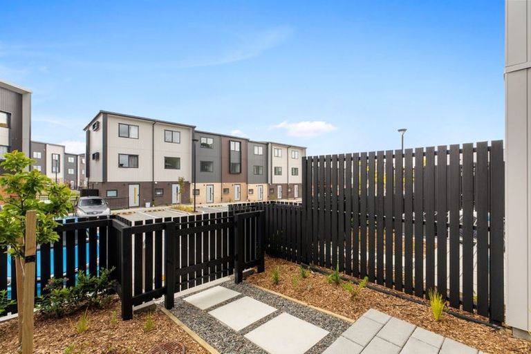 Photo of property in 11 Selo Street, Glen Eden, Auckland, 0602