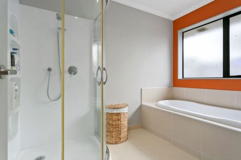 Photo of property in 3/10 Maranatha Way, Cambridge, 3434