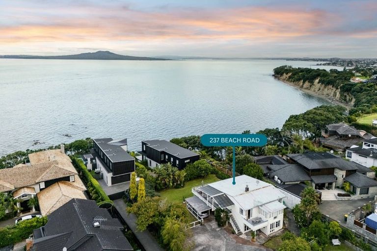 Photo of property in 237 Beach Road, Campbells Bay, Auckland, 0630