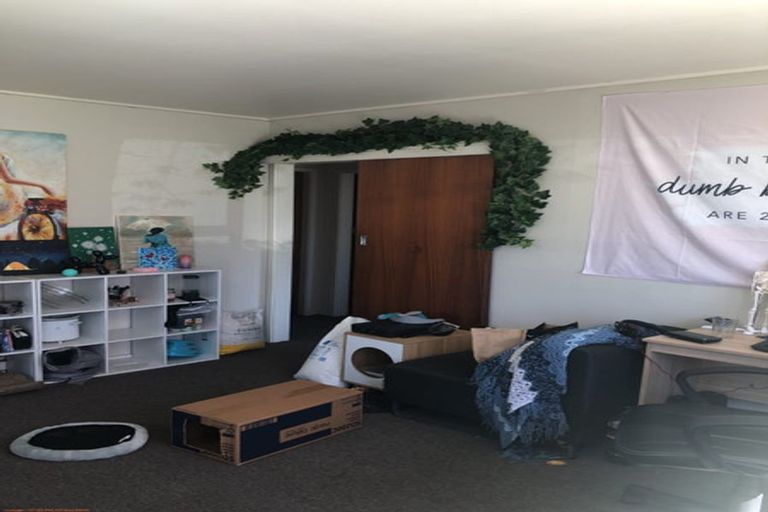 Photo of property in 142 Old Farm Road, Hamilton East, Hamilton, 3216