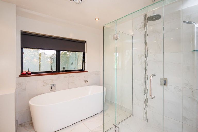 Photo of property in 232 Hendersons Line, Kelvin Grove, Palmerston North, 4470