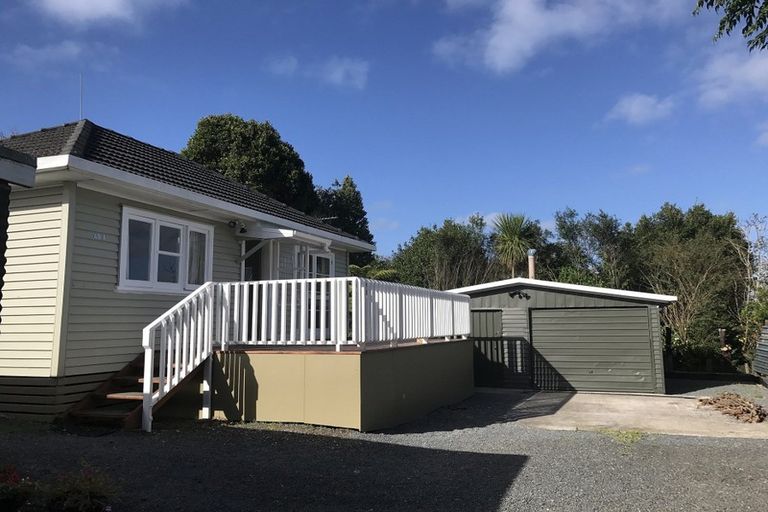Photo of property in 48 Savoy Road, Glen Eden, Auckland, 0602