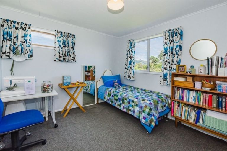 Photo of property in 53 Dixie Street, Te Horo Beach, Otaki, 5581