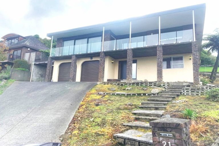 Photo of property in 21 Alleyne Court, Brown Owl, Upper Hutt, 5018