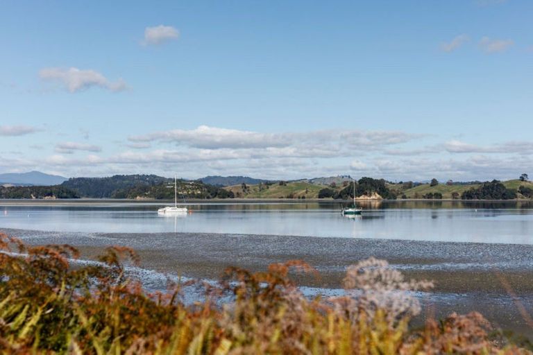 Photo of property in 4 William Place, Ohope, 3121