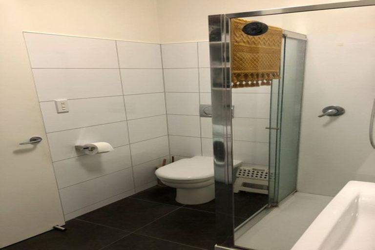 Photo of property in 25u1 Home Street, Mount Victoria, Wellington, 6011