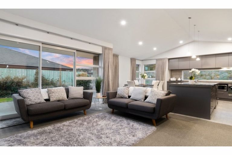 Photo of property in 278 Lakes Boulevard, Pyes Pa, Tauranga, 3112
