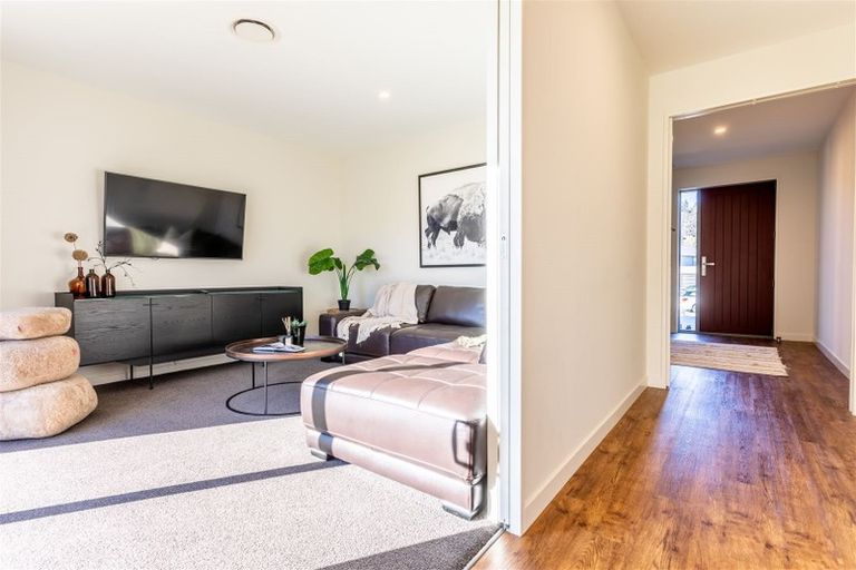 Photo of property in 49 Mount Linton Avenue, Wanaka, 9305