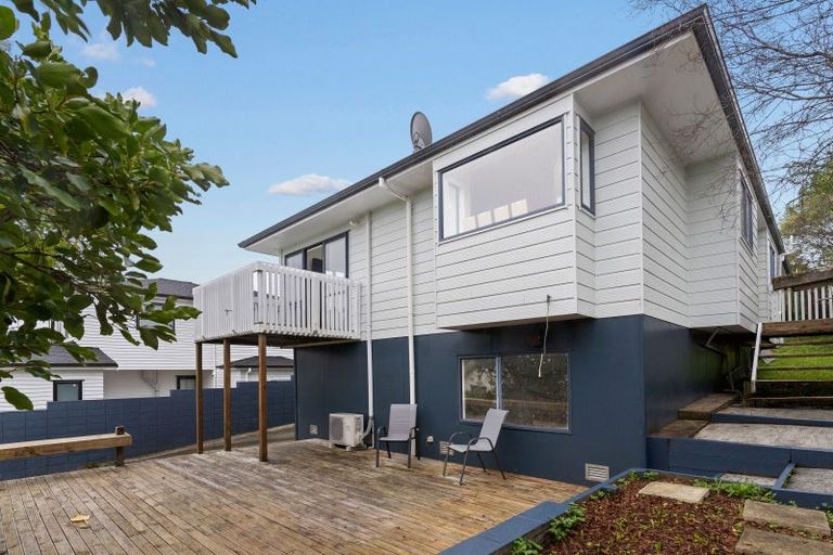 Photo of property in 39 Garton Drive, Massey, Auckland, 0614