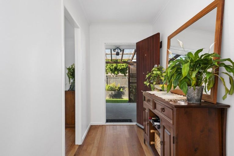 Photo of property in 11 Armagh Street, Greerton, Tauranga, 3112