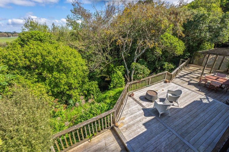 Photo of property in 35 Oriwa Crescent, Otaki, 5512