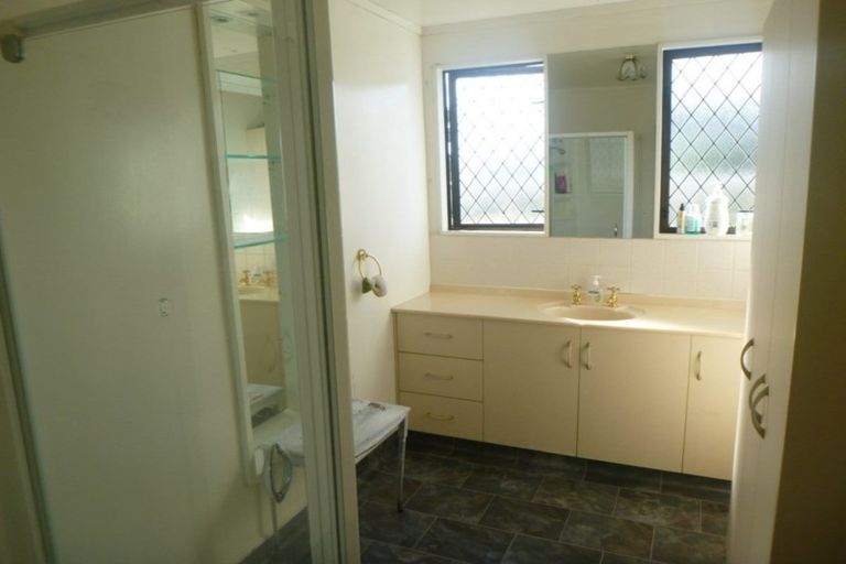 Photo of property in 40 Cobden Street, Westport, 7825