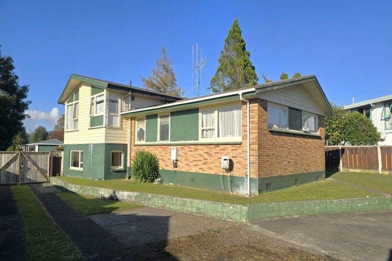 Photo of property in 116 Balmoral Drive, Tokoroa, 3420