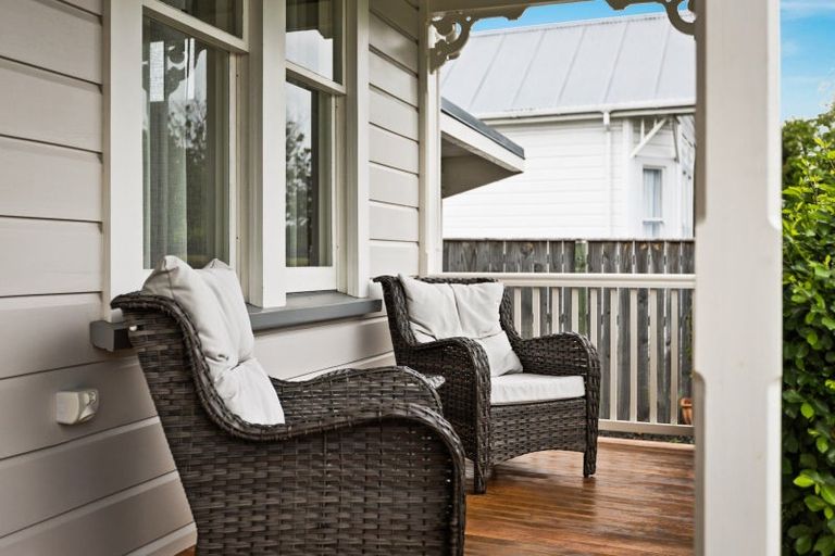 Photo of property in 81 Nelson Crescent, Napier South, Napier, 4110