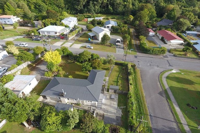 Photo of property in 5 Lawrence Street, Havelock, 7100