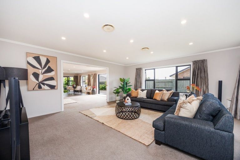 Photo of property in 49 Balrickard Way, Milson, Palmerston North, 4414