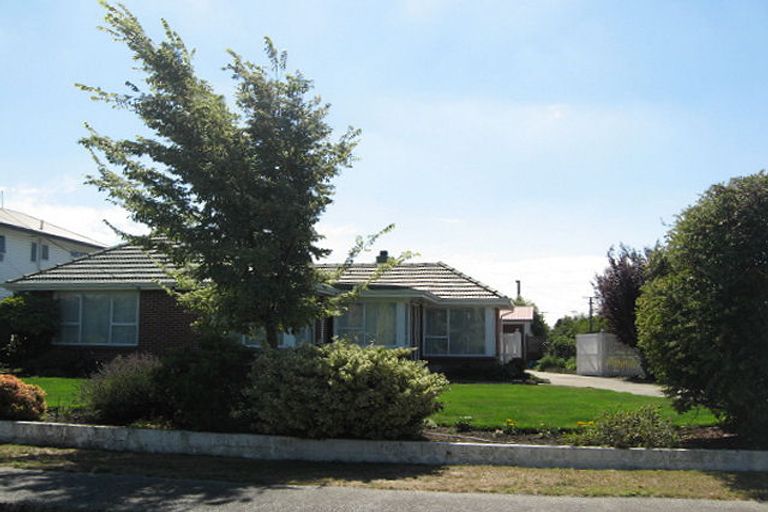 Photo of property in 15 Muirson Avenue, Hoon Hay, Christchurch, 8025
