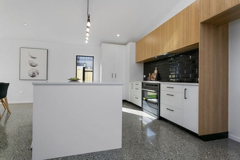 Photo of property in 5 Hehan Close, Cambridge, 3434