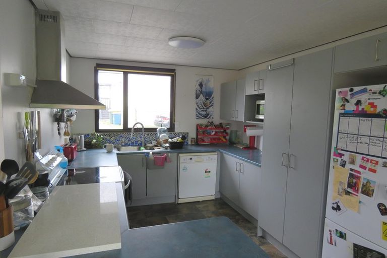 Photo of property in 82 Parrs Cross Road, Henderson, Auckland, 0612