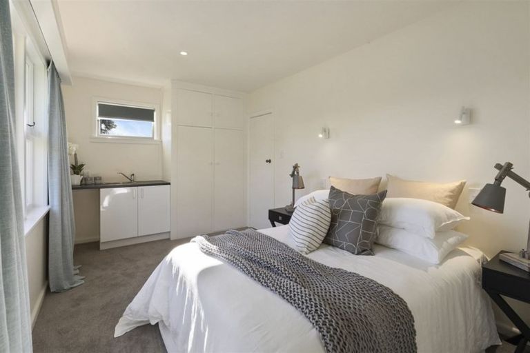 Photo of property in 15 Wairarapa Terrace, Merivale, Christchurch, 8014