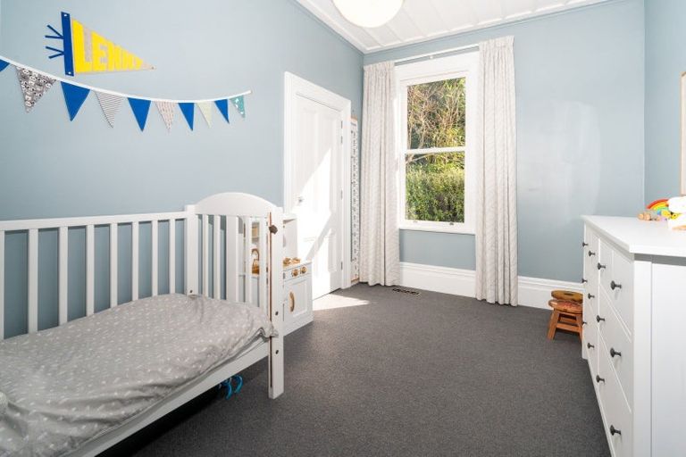 Photo of property in 11 Ardross Avenue, Khandallah, Wellington, 6035