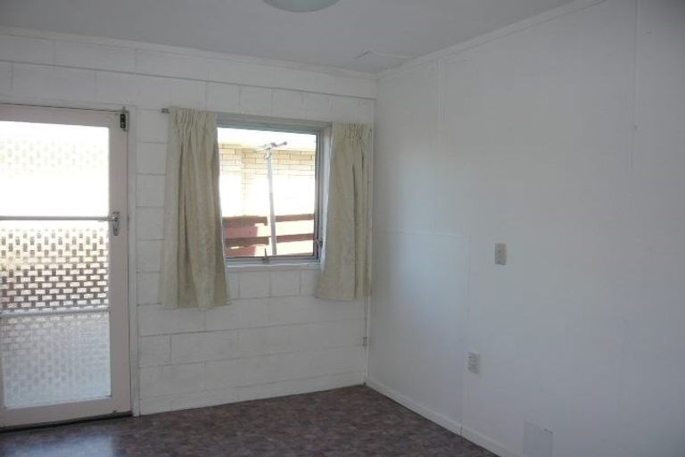 Photo of property in 1 Kenilworth Place, Dinsdale, Hamilton, 3204