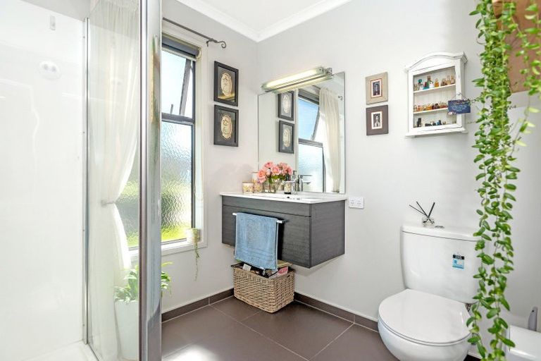 Photo of property in 50 Sterling Park, Lytton West, Gisborne, 4010