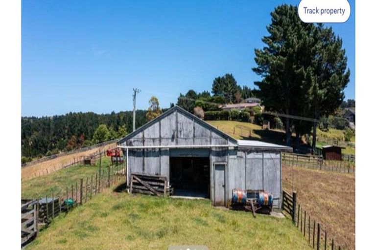 Photo of property in 51 Anzac Valley Road, Waitakere, Auckland, 0816