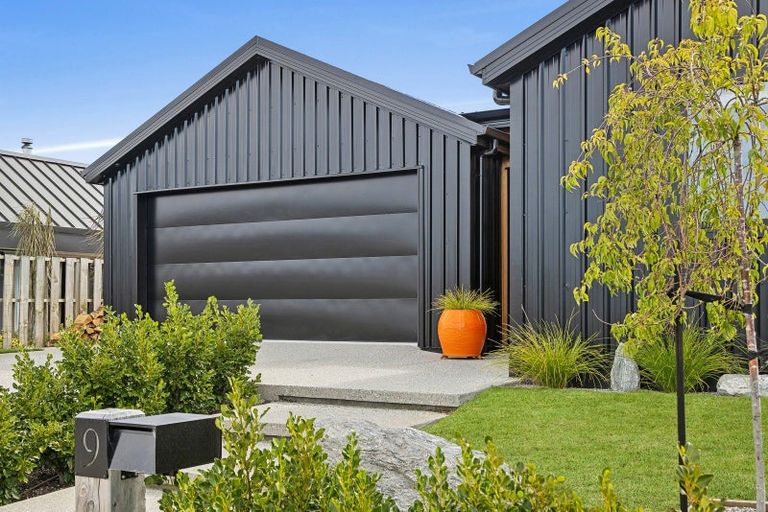 Photo of property in Northlake, 9 Linnburn Road, Wanaka, 9305