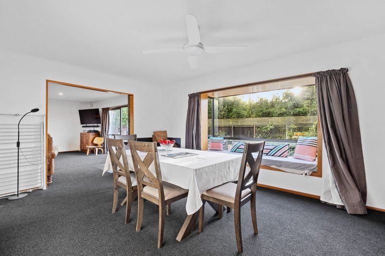 Photo of property in 11a Pinaster Place, Parklands, Christchurch, 8083
