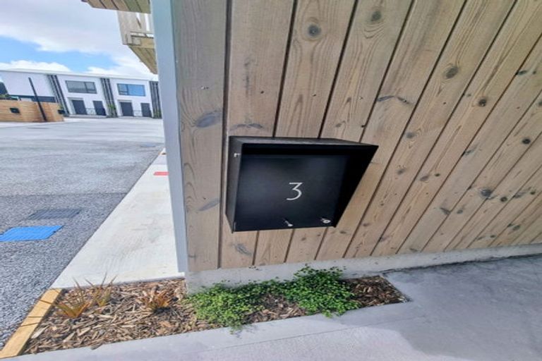 Photo of property in 3 Kamahi Place, Paraparaumu, 5032